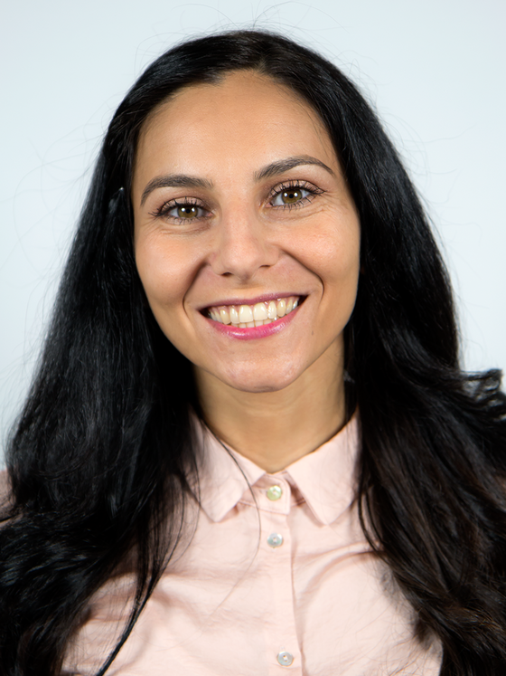 Iuliana Esterbauer Cropped