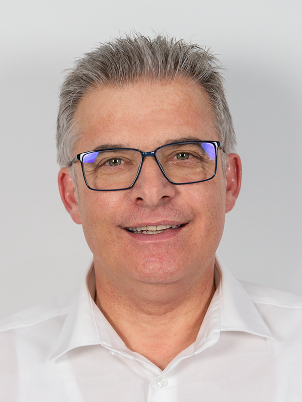 Peter Barth 9 Cropped