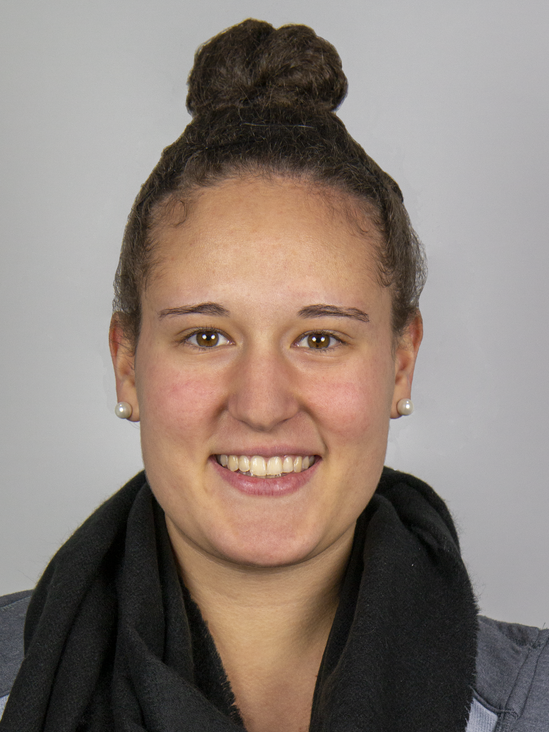 Verena Deinboeck Cropped