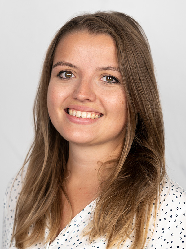 Viktoria Wimmer Cropped