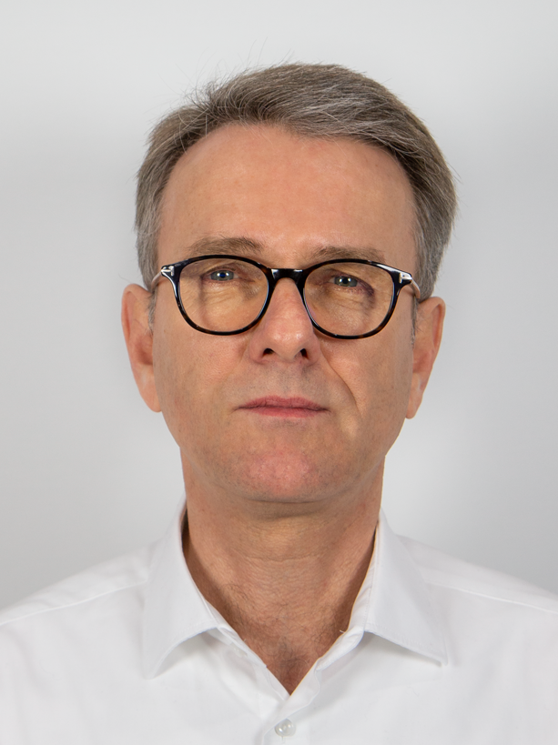 Volker Prosch 4 Cropped